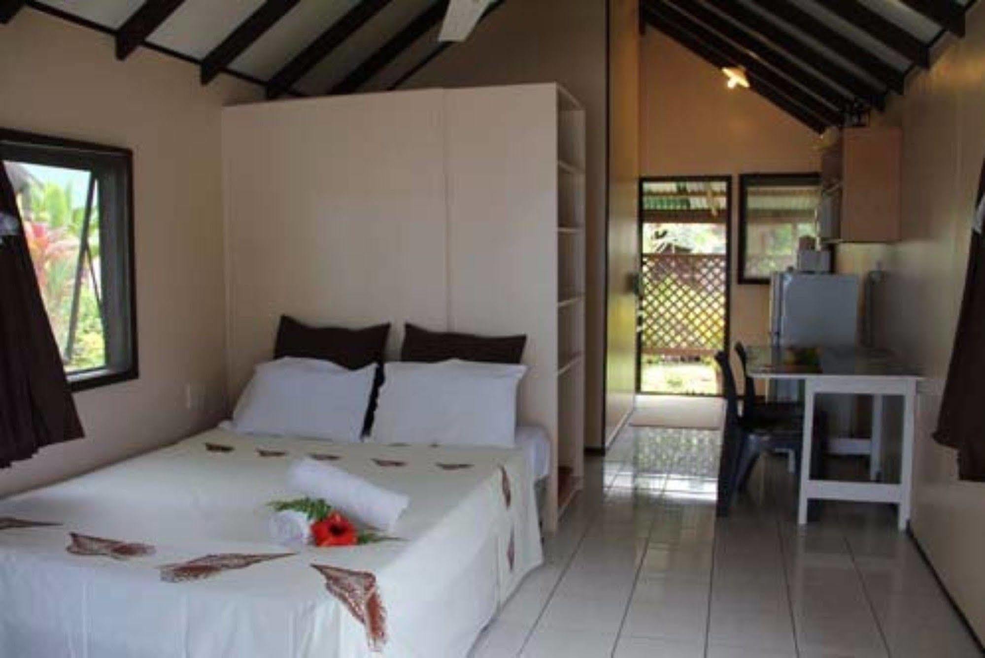 Aroko Bungalows Villa Avarua Luaran gambar