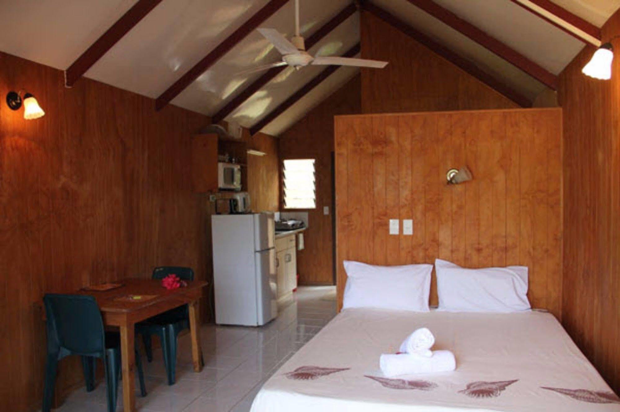 Aroko Bungalows Villa Avarua Luaran gambar